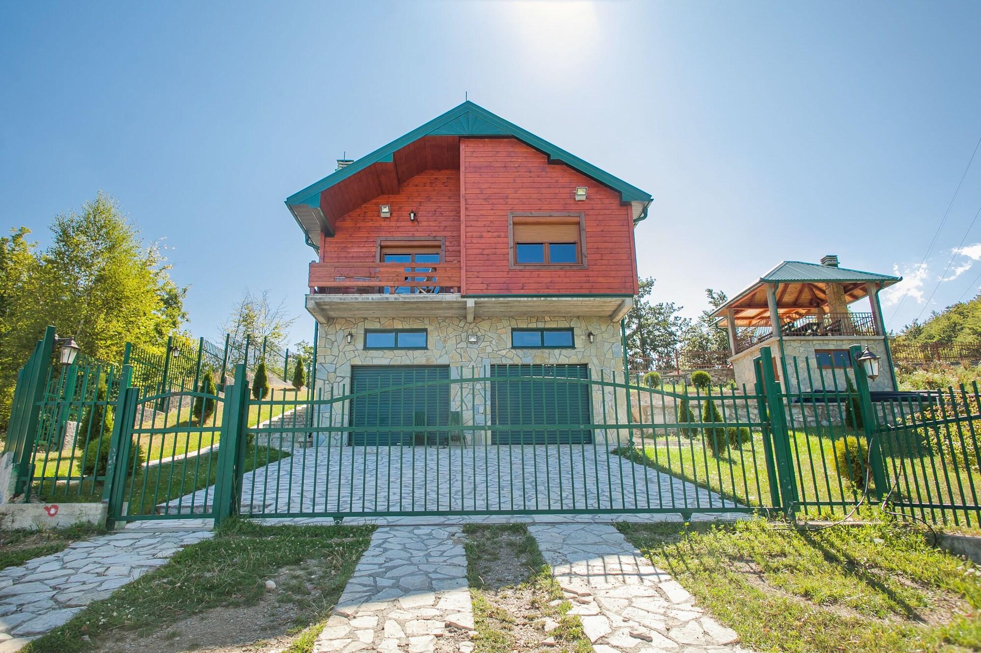 Hotel & Resort Gacka Mojkovac Luaran gambar